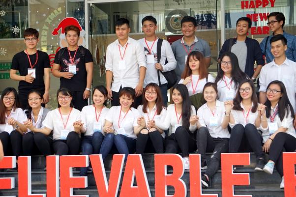 Sinh viên SIU trải nghiệm thử thách với “Unbelievable Race” 2016