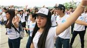 Hơn 1.000 bạn trẻ nhảy flashmob chào Festival Huế 2014