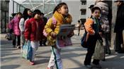 Trung Quốc nới lỏng chính sách một con, bãi bỏ trại cải tạo