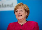 Bà đầm thép Angela Merkel