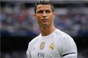 Cristiano Ronaldo - "kẻ hủy diệt" kỷ lục