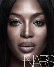 Naomi Campbell là gương mặt đại diện của thương hiệu mỹ phẩm Nars