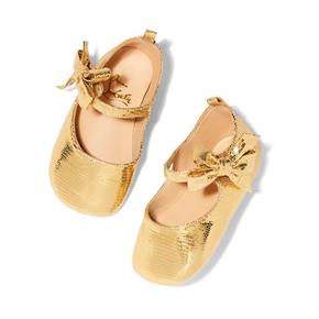 Christian Louboutin cho ra mắt bộ sưu tập giày dành cho bé gái