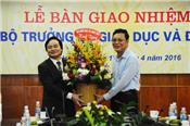 Ông Phùng Xuân Nhạ chính thức tiếp nhận chức vụ Bộ trưởng Bộ GD&ĐT