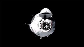 Phi hành đoàn chính thức đầu tiên của SpaceX Crew Dragon đã cập bến Trạm Vũ trụ Quốc tế (ISS) an toàn