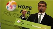 Jerome Champagne tranh cử chức chủ tịch FIFA với Sepp Blatter