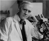 Alexander Fleming và khởi nguồn của thuốc kháng sinh