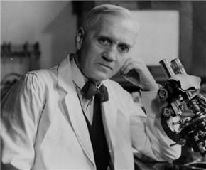 Alexander Fleming và khởi nguồn của thuốc kháng sinh