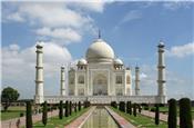 Ấn Độ giới hạn du khách đến ngôi đền Taj Mahal
