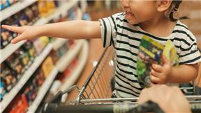 Thực phẩm và đồ uống đóng gói cho trẻ em có lượng đường cao hơn và ít dinh dưỡng hơn