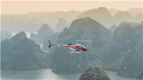 Việt Nam vận hành chuyến bay trực thăng đầu tiên tham quan Vịnh Hạ Long