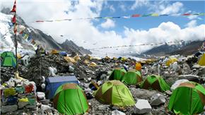 Vi nhựa được tìm thấy ở những nơi hoang vu nhất, trong đó có đỉnh Everest