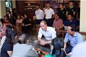 Hoàng tử Anh tặng sách bảo vệ tê giác cho 1,5 triệu học sinh Việt Nam