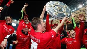Bayern Munich giành danh hiệu Bundesliga trước 7 vòng đấu